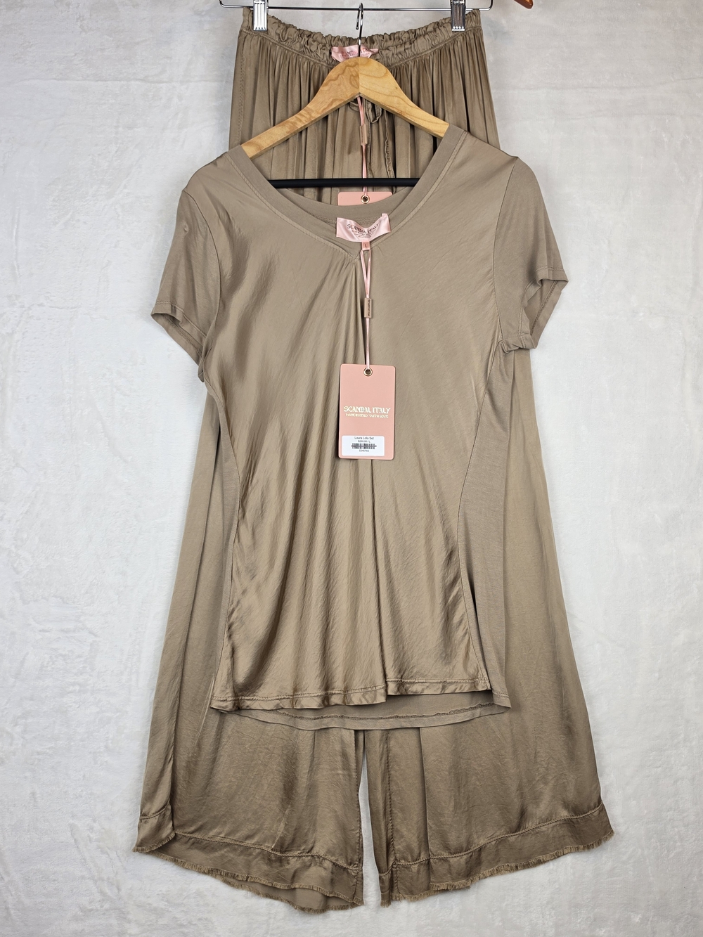 Scandal Italy Laura Top Lola Pants Set Womens Large Taupe NWT Made in Italy